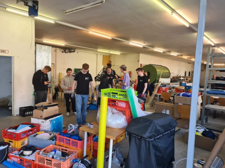 77fe71e7-0b1b-410f-a502-94e0f96dedf3