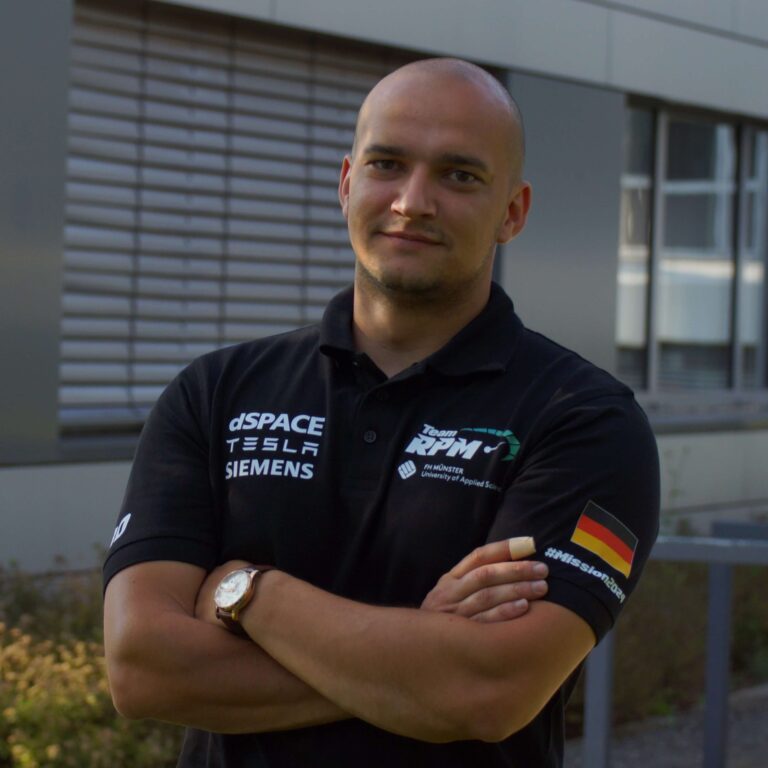 2025-2026_Timur-Klassen_DSC05183